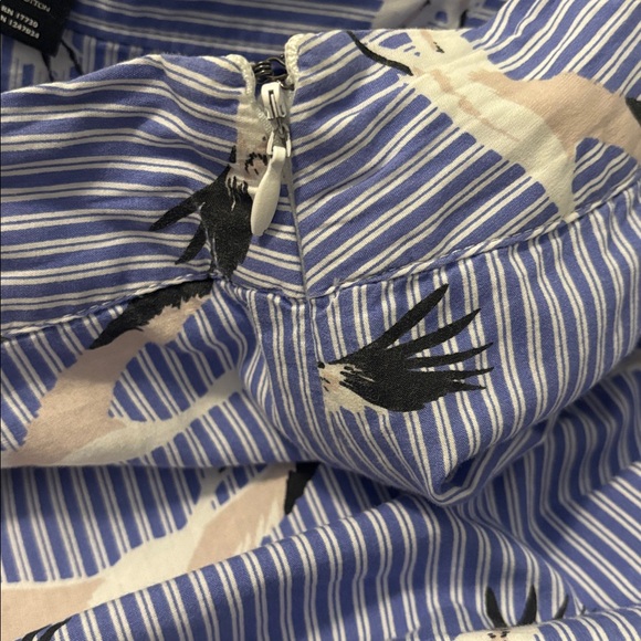 Who What Wear blue & white striped pleated midnskirt SZ 16 A-line w/crane bird - Picture 9 of 11